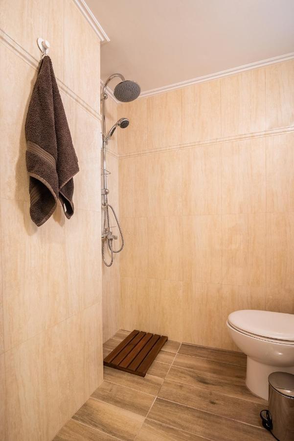 Topalidi'S Home Nea Palatia Exterior photo